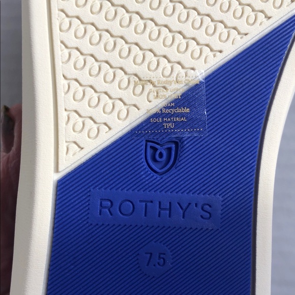 ROTHY’S The Original Slip on Sneaker Size 7.5 Latte NEW - Picture 8 of 10